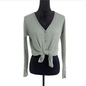 🍓3 for 45- Abercrombie Cozy Waffle Button Up Long Sleeve